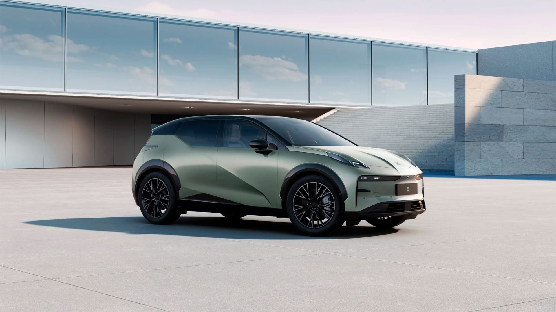 Электромобиль ZEEKR X